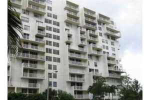 150 Se 25th Rd 4d, Miami