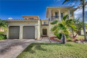 8002 Nw 109th Lane, Parkland