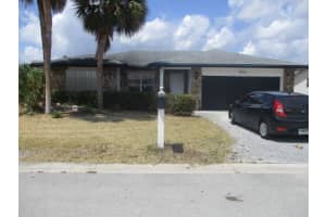 8215 Nw 94th Ave, Tamarac