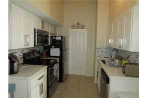 3231 Sabal Palm Mnr 203, Hollywood
