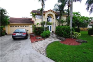 9090 Nw 41st Manor, Coral Springs
