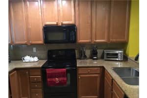 8323 Fairway Road 8323, Sunrise