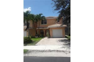 7250 Sienna Ridge Dr, Lauderhill