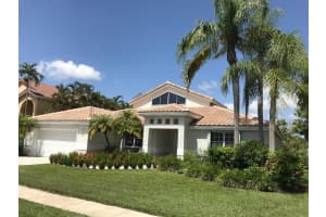 960 Nw 199th Terrace, Pembroke Pines