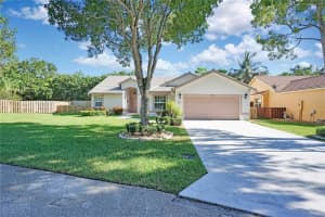 4700 Nw 75th Street, Coconut Creek
