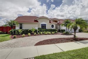 450 Greaton Avenue, Davie