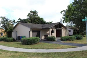 1011 Sw 50th Avenue, Margate