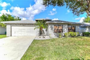 8633 Nw 83rd Street, Tamarac 8633 Nw 83rd Street, Tamarac