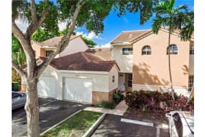 8285 Nw 70th Street 8285, Tamarac