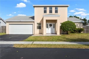 9521 Nw 52nd Street, Sunrise