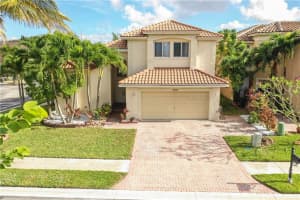 4765 Nw 122nd Dr, Coral Springs