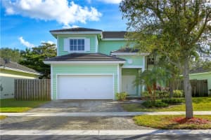 2860 Ne 3rd Dr, Homestead