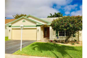 10327 Welleby Isles Ln, Sunrise