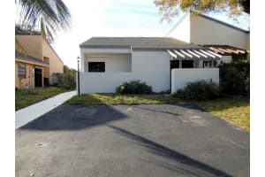 6006 Nw 1st Street 6006, Margate