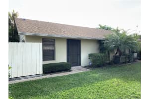 226 Se 1st Cir ., Boynton Beach