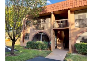 3432 Nw 86th Way 106d, Sunrise