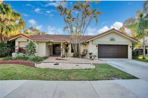 1835 Park Avenue, Weston