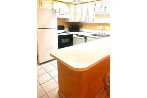 7300 Nw 17th St 206, Plantation