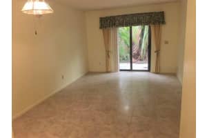 2920 Ne 8th Terrace 102, Wilton Manors