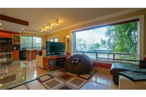 1525 Se 15th St 4, Fort Lauderdale