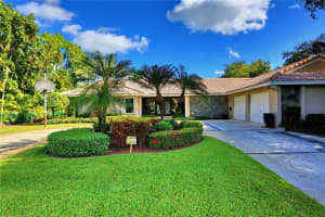 2821 Fairway Dr, Hollywood