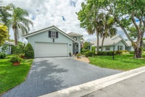 5461 Pine Court, Coral Springs