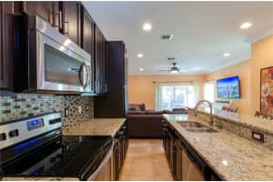5902 Woodlands Blvd, Tamarac