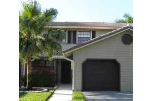 9039 Vineyard Lake Dr 9039, Plantation