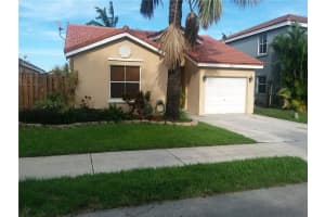 4310 Sw 82nd Way, Davie