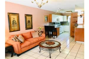 1810 E Oakland Park Boulevard 17, Oakland Park