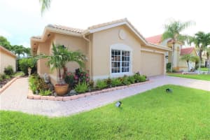 7770 Colony Lake Drive, Boynton Beach