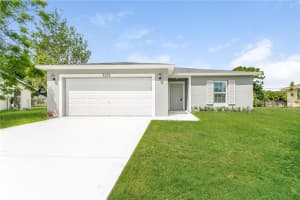 2002 Sw Cameo Boulevard, Port St. Lucie, Fl 34953, Port Saint Lucie