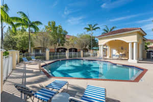 8311 Santa Monica Terrace 8311, Tamarac