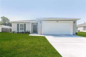 952 Sw Jasper St, Port Saint Lucie