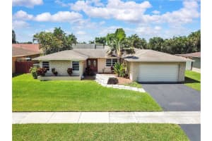 2803 Sw 81st Terrace, Davie
