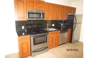 1470 N Dixie Highway 3, Fort Lauderdale
