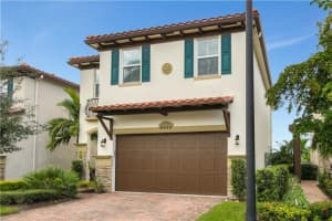 6455 Osprey Landing St, Davie