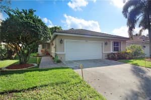 5326 Nw 48th Street, Coconut Creek
