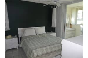 1889 S Ocean Dr 106, Hallandale Beach