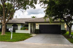 9167 Nw 44th Court, Coral Springs