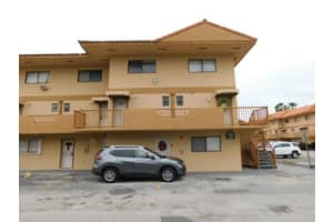 230 W 68th St 209, Hialeah