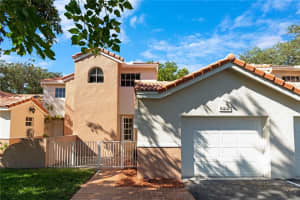 8221 Nw 70th St 8221, Tamarac