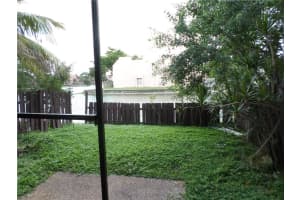 5716 Nw 17th Court 17, Lauderhill