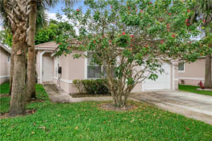 3928 Nw 89th Avenue, Coral Springs