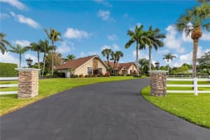 14941 N Saxon Cir, Southwest Ranches 14941 N Saxon Cir, Southwest Ranches