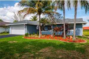 8309 Nw 80th Place, Tamarac