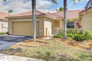 2014 Andromeda Lane, Weston