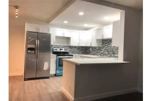 2671 Riverside Dr 4, Coral Springs