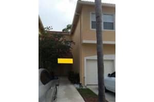 2887 Crestwood Terrace 2887, Margate 2887 Crestwood Terrace 2887, Margate