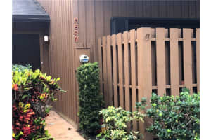 4256 S Pine Island Road 4, Davie